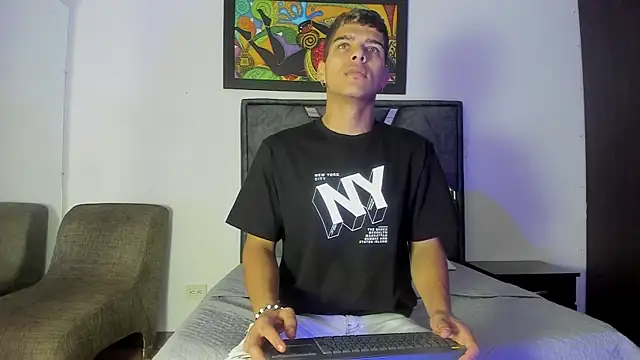 Snapshot of wyatt_3 chatting on November 2025 12:27:02 PM wyatt 3 online show from November 2025 12:27:02 PM