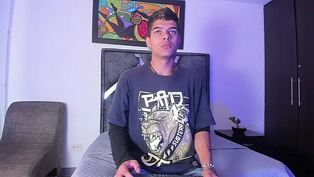 Snapshot of wyatt_3 chatting on November 2025 12:27:01 PM wyatt 3 online show from November 2025 12:27:01 PM