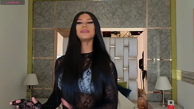 beauty nina online show from May 2026 01:39:01 PM