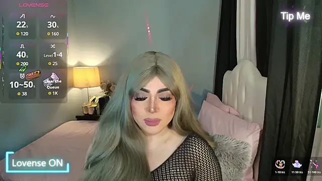 Snapshot of Unforgettable_Maria chatting on December 2025 04:17:01 AM Unforgettable Maria online show from December 2025 04:17:01 AM