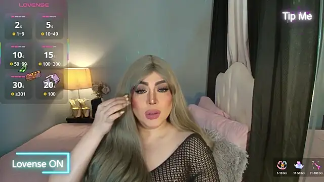 Snapshot of Unforgettable_Maria chatting on December 2025 02:53:02 AM Unforgettable Maria online show from December 2025 02:53:02 AM