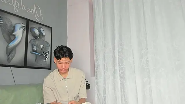 Snapshot of camillo_virgil chatting on November 2025 10:48:02 AM camillo virgil online show from November 2025 10:48:02 AM