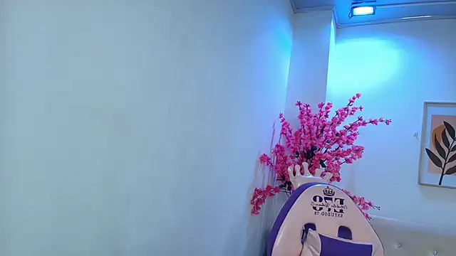 Snapshot of Anie_johnson chatting on October 2025 07:34:02 PM Anie johnson online show from October 2025 07:34:02 PM