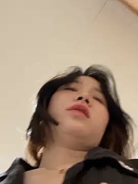 Y2Luvk online show from February 2026 06:14:01 PM