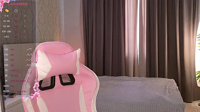 HeyMonkey  online show from November 2025 12:28:02 PM