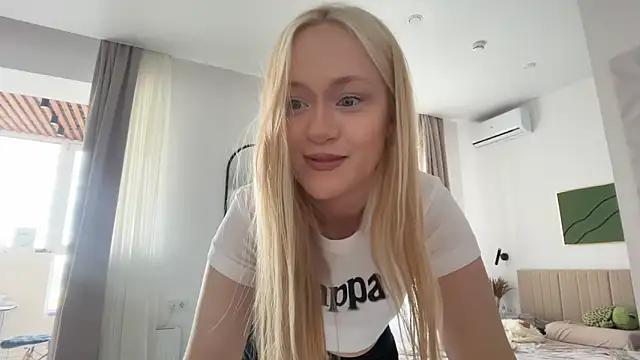 HeyMonkey  online show from April 2026 02:22:01 PM