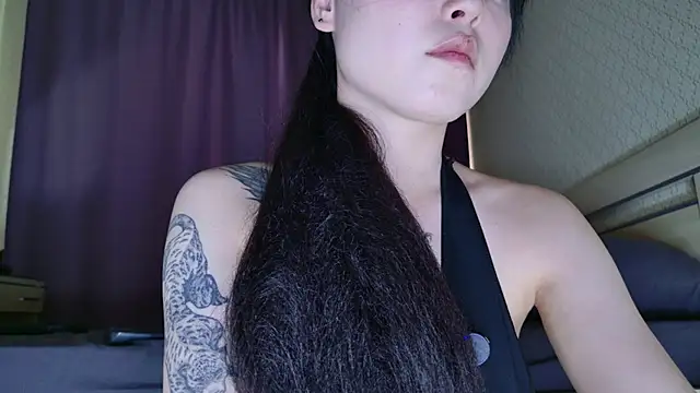 Snapshot of PurpleD1va chatting on May 2026 11:49:02 AM PurpleD1va online show from May 2026 11:49:02 AM