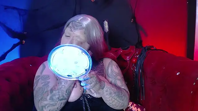 Snapshot of Venus_Rock chatting on October 2025 04:26:01 AM Venus Rock online show from October 2025 04:26:01 AM