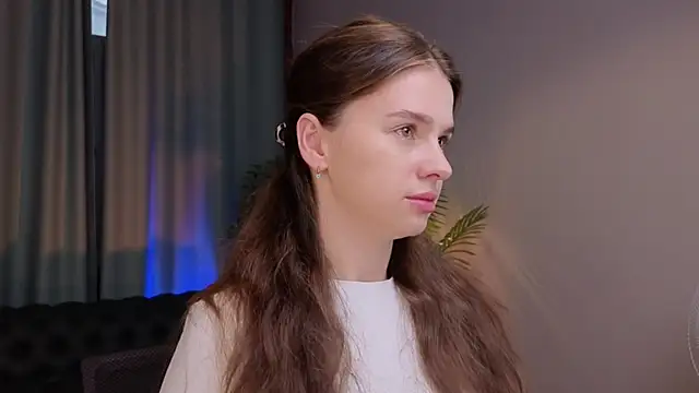 Snapshot of Olivia_Farrell chatting on September 2025 12:31:02 PM Olivia Farrell online show from September 2025 12:31:02 PM