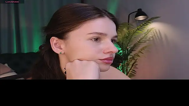 Snapshot of Olivia_Farrell chatting on October 2025 12:49:02 PM Olivia Farrell online show from October 2025 12:49:02 PM