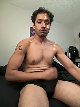 Snapshot of mrredcorn chatting on November 2025 11:26:02 PM mrredcorn online show from November 2025 11:26:02 PM