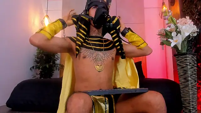 Donovan Desmond online show from October 2025 07:53:01 AM