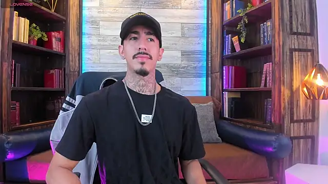 Donovan Desmond online show from February 2026 09:11:01 PM