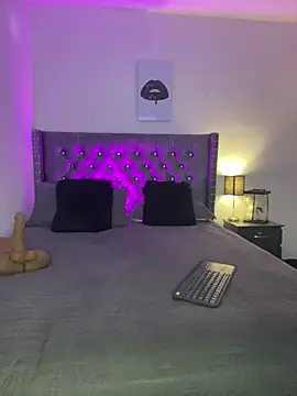 sofii escobar online show from October 2025 03:34:02 AM