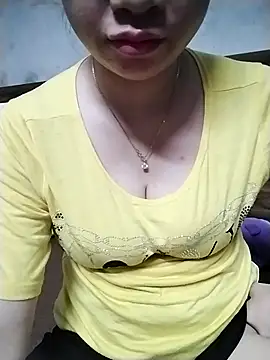 Snapshot of Mie_rose chatting on June 2026 12:32:02 AM Mie rose online show from June 2026 12:32:02 AM