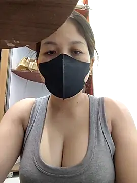 Snapshot of Ladymlem chatting on September 2025 03:26:02 PM Ladymlem online show from September 2025 03:26:02 PM