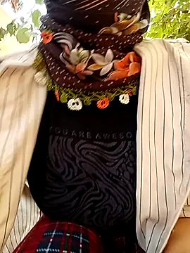 Snapshot of ezgi2545 chatting on October 2025 09:04:01 AM ezgi2545 online show from October 2025 09:04:01 AM