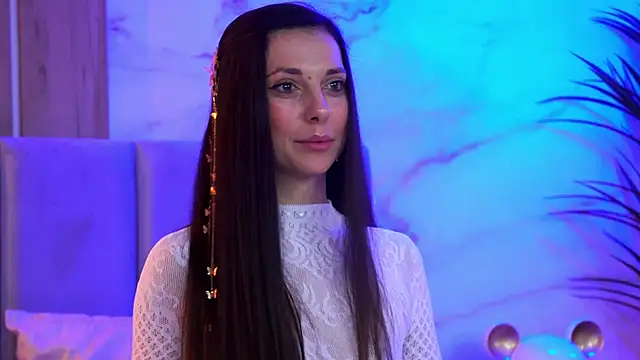 EllyLynn online show from December 2025 09:23:02 PM