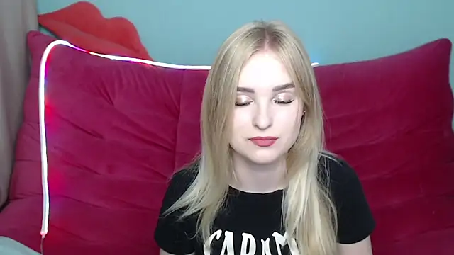 Snapshot of SofySofty chatting on November 2025 05:54:01 AM SofySofty online show from November 2025 05:54:01 AM