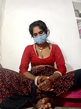 Kiran12xxx online show from October 2025 10:49:02 AM