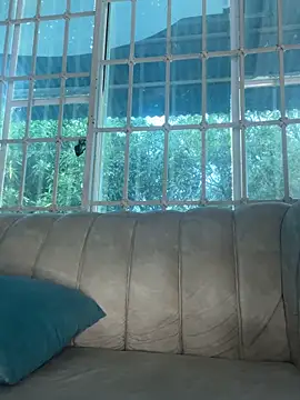 Snapshot of SophieD chatting on September 2025 12:32:01 PM SophieD online show from September 2025 12:32:01 PM