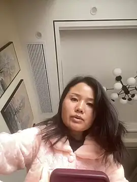 Snapshot of Mier-cn chatting on December 2025 05:28:01 AM Mier-cn online show from December 2025 05:28:01 AM