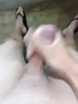 Snapshot of Michael22kkkkk chatting on November 2025 09:35:02 PM Michael22kkkkk online show from November 2025 09:35:02 PM