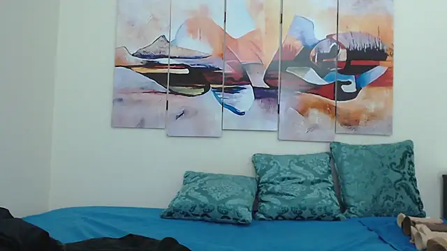 FLAKIS18 online show from May 2026 09:56:02 PM