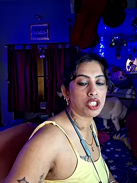 Love Beauty01 online show from March 2026 07:09:01 PM