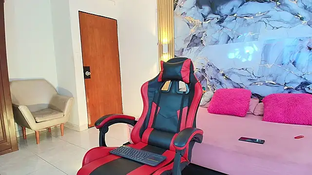 Snapshot of tammy_02_ chatting on February 2026 02:13:02 PM tammy 02 online show from February 2026 02:13:02 PM