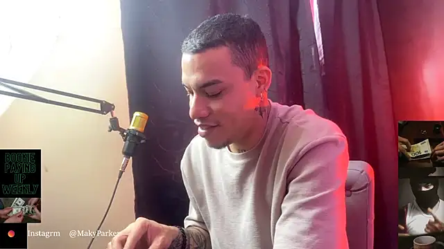 AlphaMasterXxx online show from December 2025 05:00:01 PM