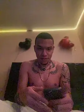 AlphaMasterXxx online show from February 2026 11:19:02 AM