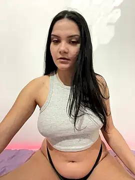 Selena y online show from November 2025 09:42:02 PM