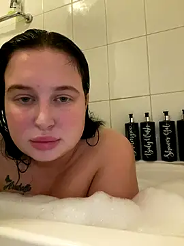 Snapshot of brunetteGirl274 chatting on October 2025 07:56:02 PM brunetteGirl274 online show from October 2025 07:56:02 PM