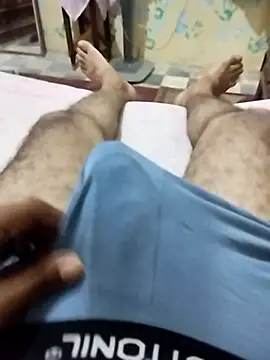 Snapshot of Sambox979 chatting on October 2025 10:15:01 PM Sambox979 online show from October 2025 10:15:01 PM