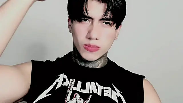 Snapshot of Alex_bdsmz chatting on November 2025 11:03:01 PM Alex bdsmz online show from November 2025 11:03:01 PM