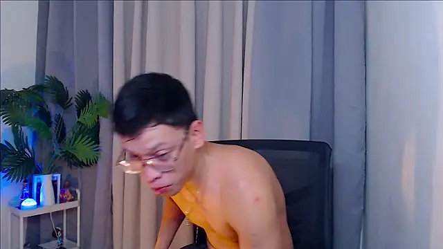 Snapshot of pinkcock_froi2305 chatting on September 2025 06:06:02 AM pinkcock froi2305 online show from September 2025 06:06:02 AM