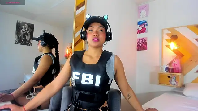 Snapshot of SoleneFontaine chatting on October 2025 12:40:02 PM SoleneFontaine online show from October 2025 12:40:02 PM