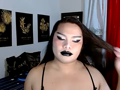 Snapshot of TSbrianaHugeCock chatting on November 2025 06:05:02 AM TSbrianaHugeCock online show from November 2025 06:05:02 AM