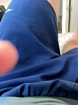 Snapshot of Novinho16cmz chatting on November 2025 07:35:01 PM Novinho16cmz online show from November 2025 07:35:01 PM