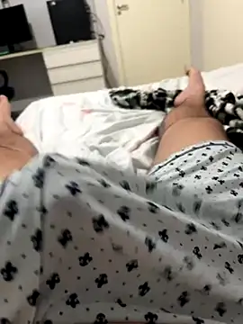 Snapshot of Novinho16cmz chatting on January 2026 01:53:01 AM Novinho16cmz online show from January 2026 01:53:01 AM