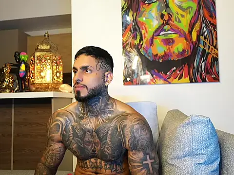 logan hugh8 online show from September 2025 11:18:01 PM