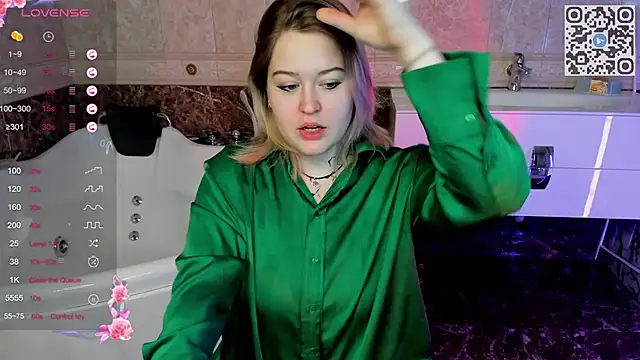 HelenHartt online show from November 2025 01:55:02 AM