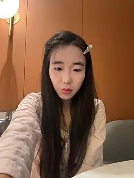 Snapshot of luluya1314 chatting on November 2025 07:18:01 AM luluya1314 online show from November 2025 07:18:01 AM