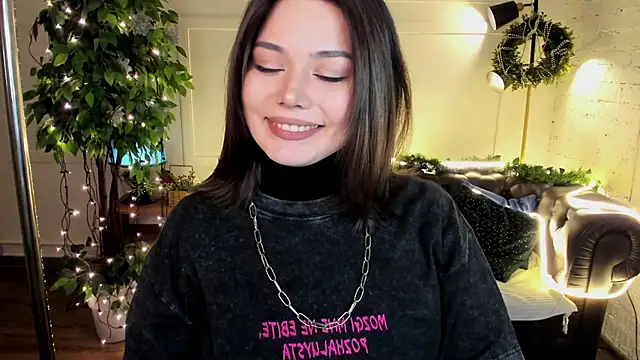 Snapshot of Dark_Moni chatting on December 2025 02:28:02 AM Dark Moni online show from December 2025 02:28:02 AM