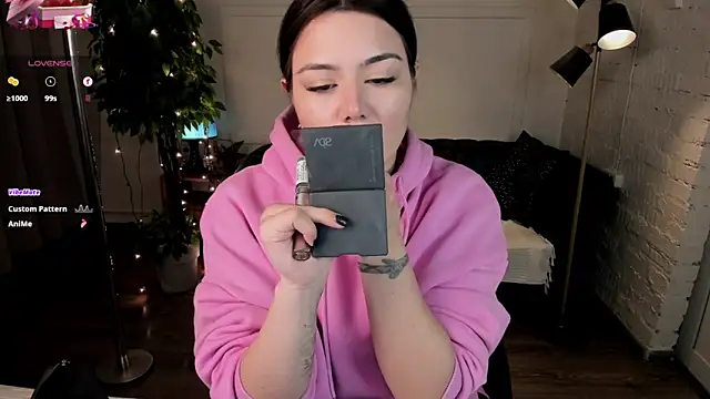 Snapshot of Dark_Moni chatting on January 2026 02:47:01 AM Dark Moni online show from January 2026 02:47:01 AM