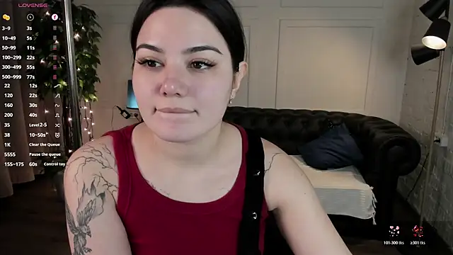 Snapshot of Dark_Moni chatting on February 2026 02:44:01 AM Dark Moni online show from February 2026 02:44:01 AM