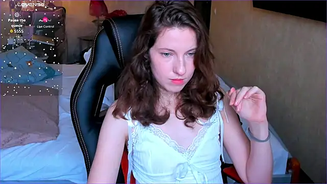 Snapshot of Agata_in_Wonderland chatting on November 2025 11:11:01 AM Agata in Wonderland online show from November 2025 11:11:01 AM