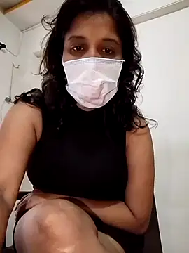 Love Foreverr12 online show from November 2025 07:20:01 AM