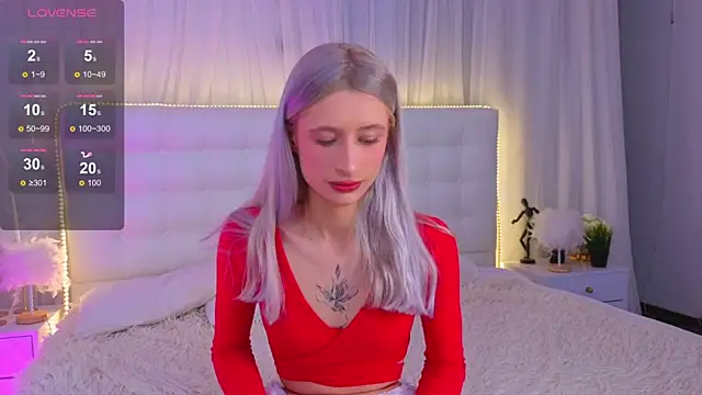 Monica Leen online show from February 2026 06:28:02 AM